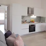 Апартаменты Patio House Синискола