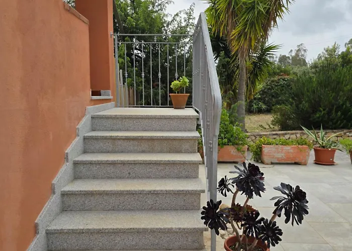 Patio House Apartament Siniscola